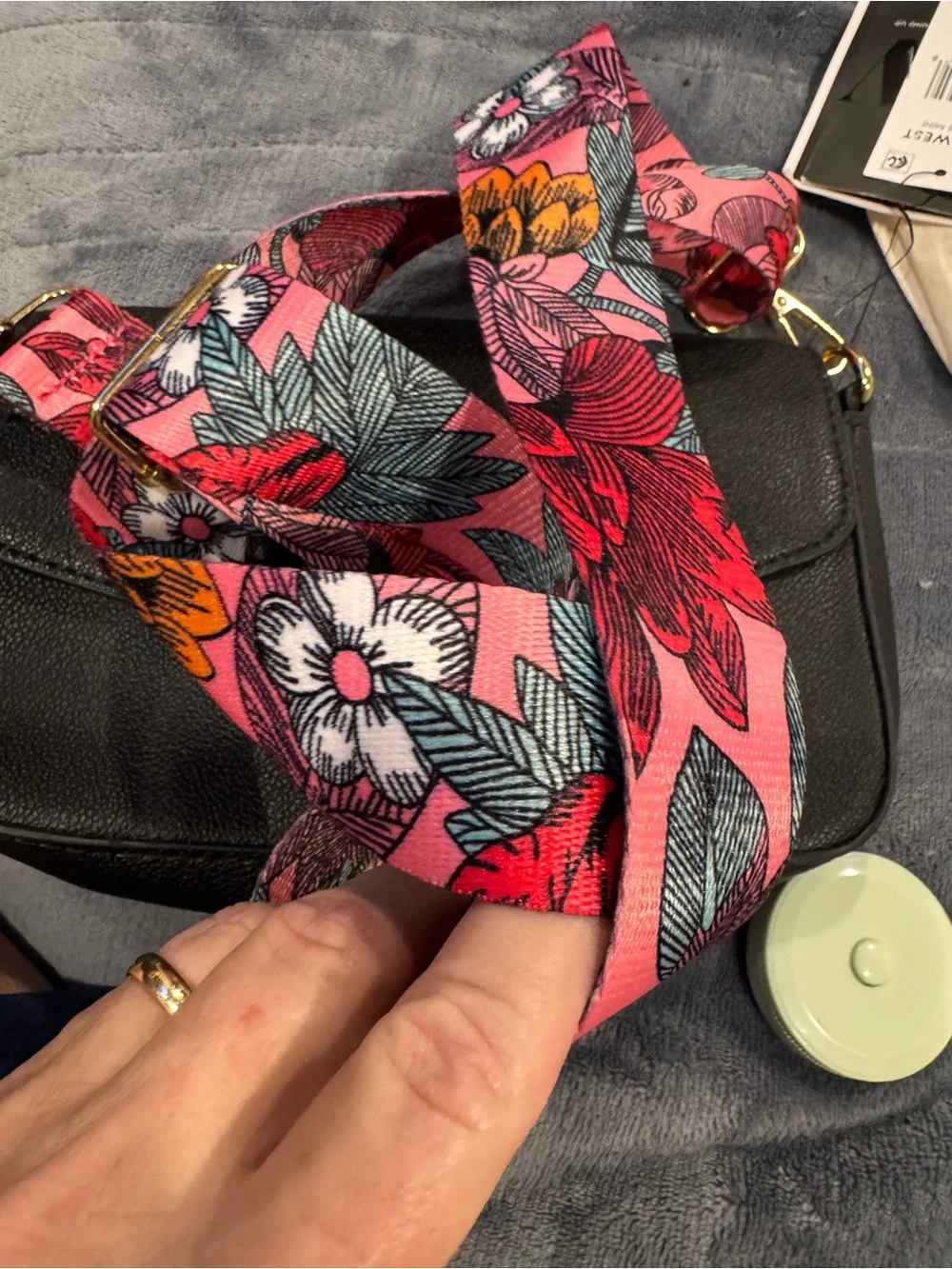 Nine West Black Crossbody Mini Bag Pink Floral Guitar strap;Peaches style; NWT